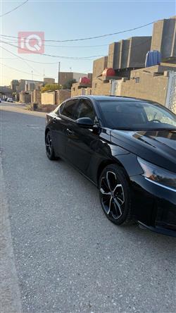 نيسان ألتيما